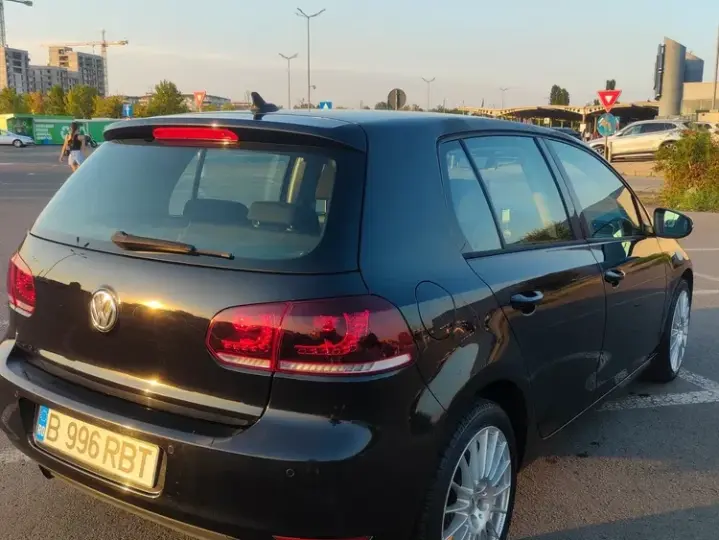 Volkswagen Golf VI 1.6 TDI DPF Comfortline