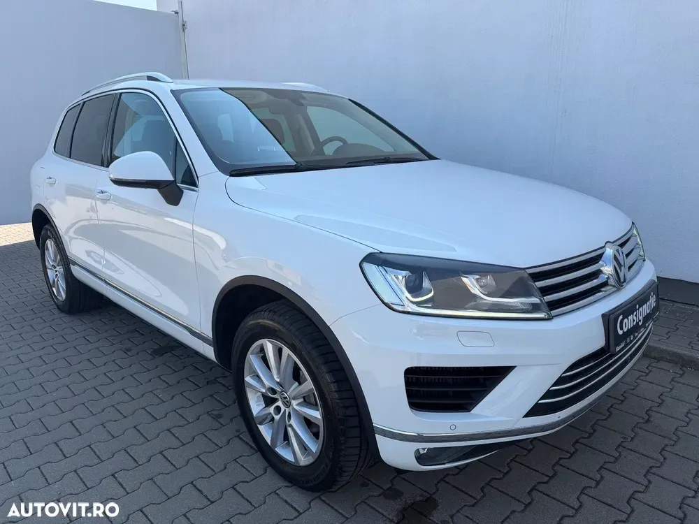 Volkswagen Touareg II 3.0 V6 TDI SCR Blue Motion DPF Automatik — imagine 4