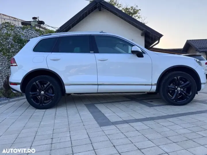 Volkswagen Touareg III 3.0 V6 TDI SCR Blue Motion DPF Automatik Terrain Tech Executive Edition