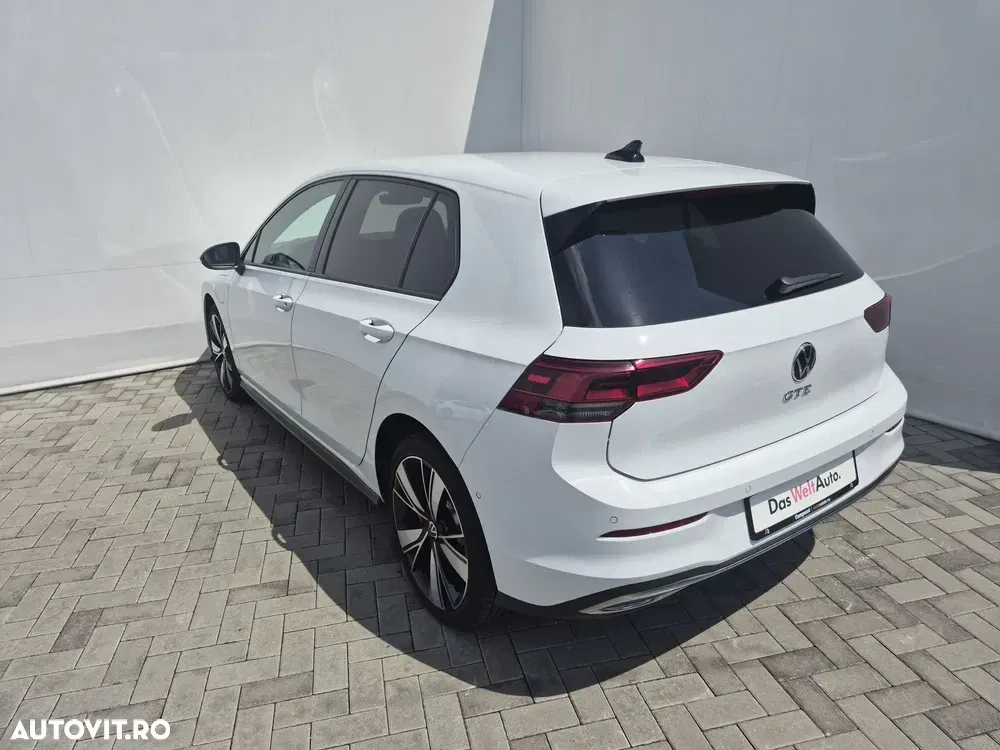 Volkswagen Golf 1.4 eHybrid OPF DSG GTE — imagine 3