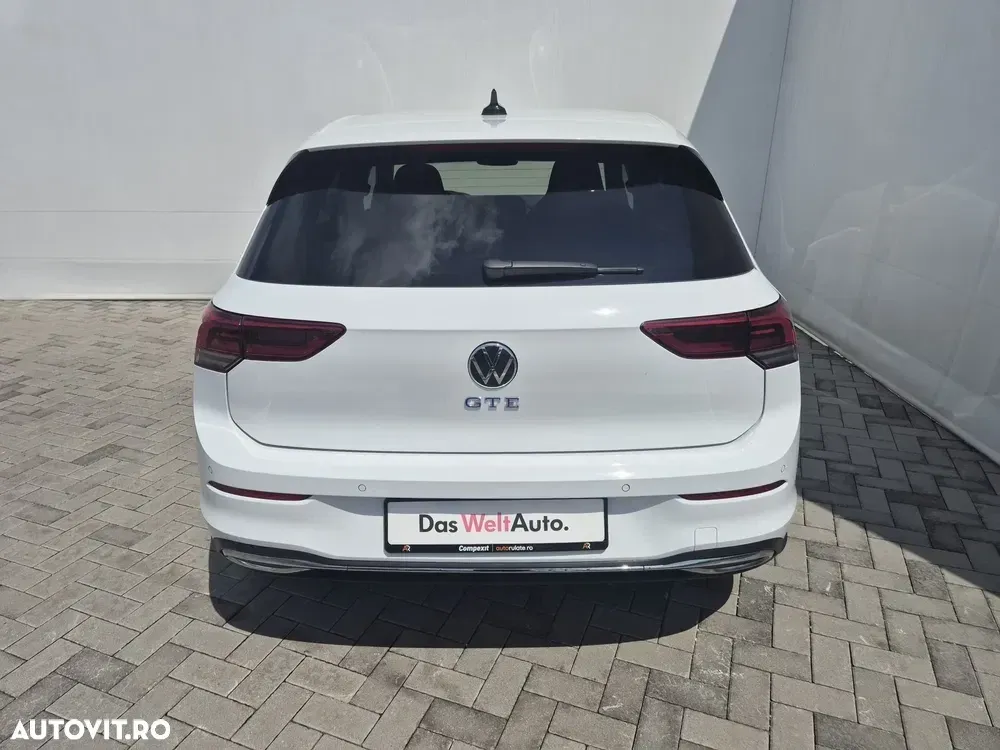 Volkswagen Golf 1.4 eHybrid OPF DSG GTE — imagine 4