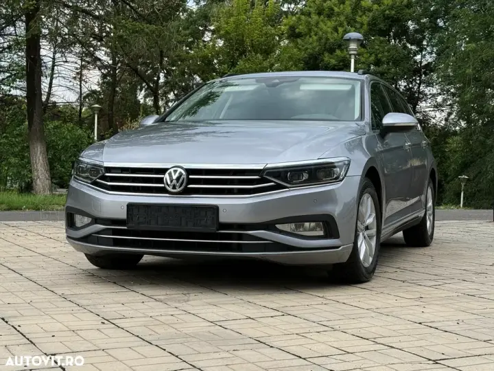 Volkswagen Passat B8 1.6 TDI SCR DSG Business