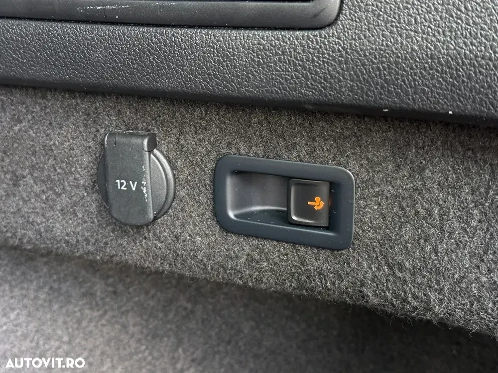 Volkswagen Passat B8 1.6 TDI SCR DSG Business — imagine 6
