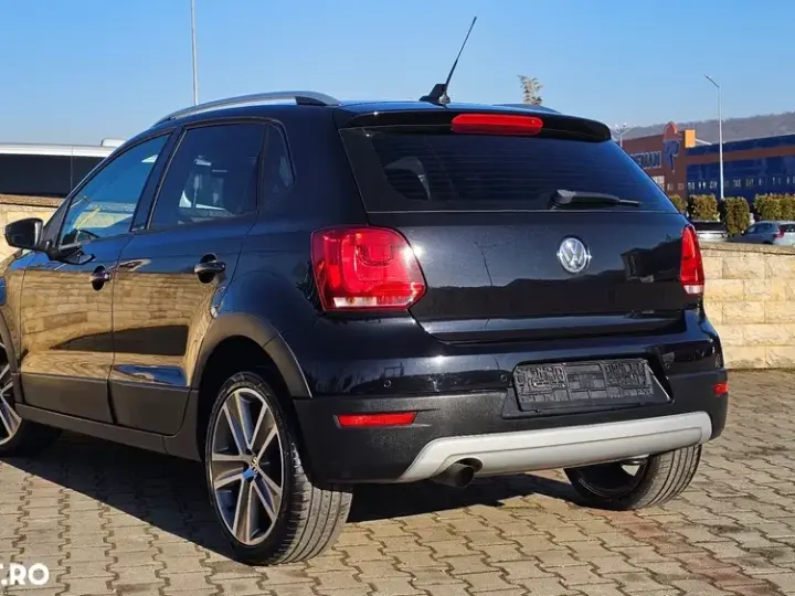 Volkswagen Polo V 1.2 TSI DSG Cross