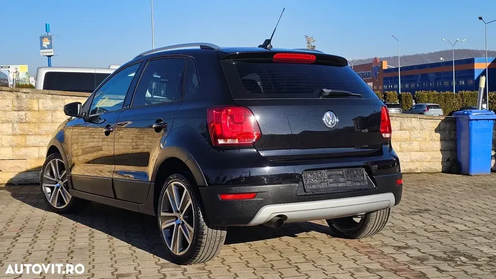 Volkswagen Polo V 1.2 TSI DSG Cross — imagine 5