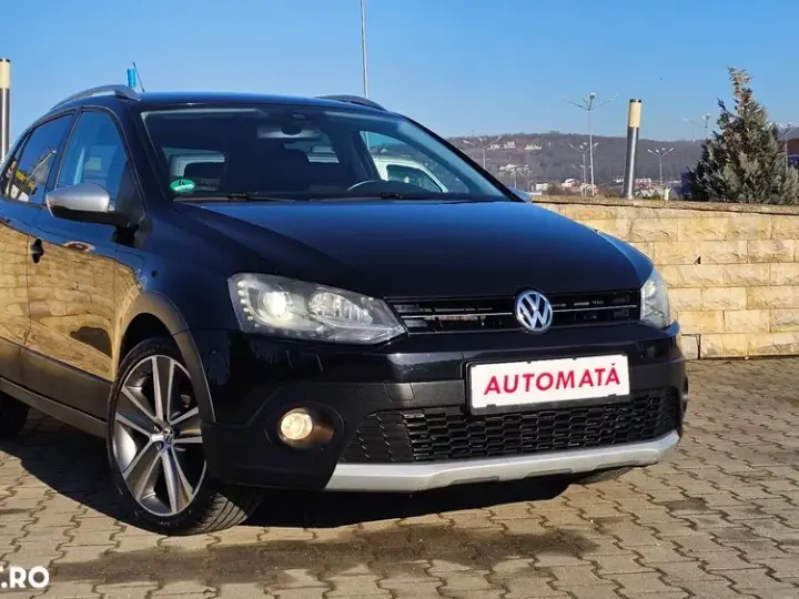 Volkswagen Polo V 1.2 TSI DSG Cross