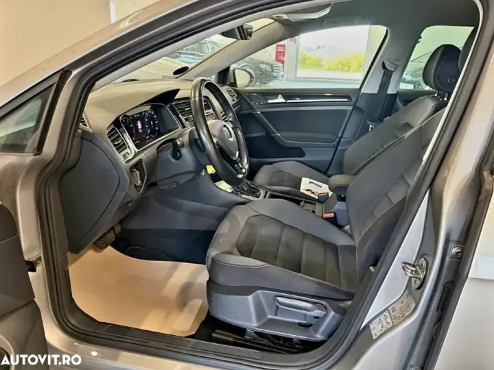 Volkswagen Golf VII 1.5 TSI DSG Highline