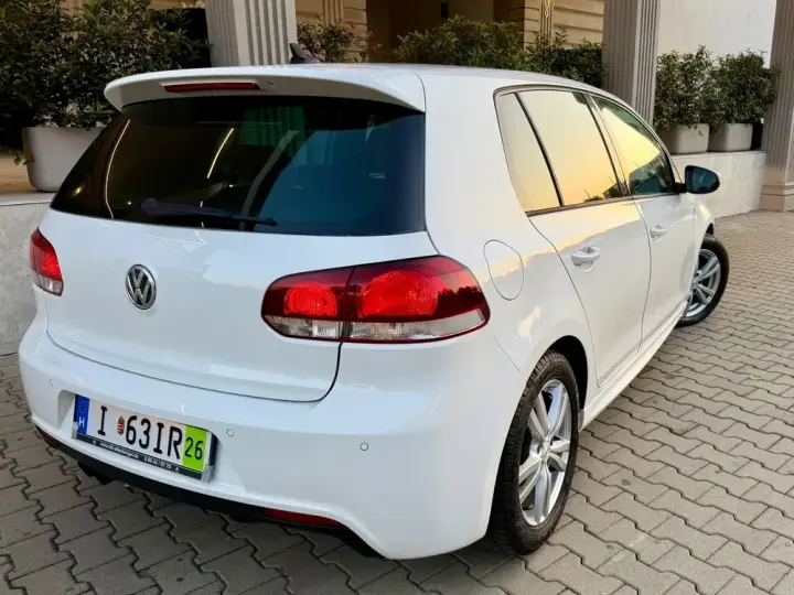 Volkswagen Golf VI 2.0 TDI DPF Sportline