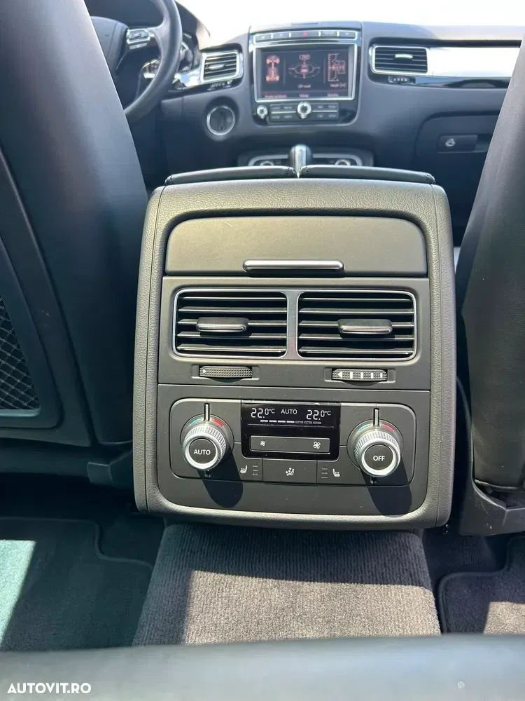Volkswagen Touareg V6 TDI BMT Supreme Plus — imagine 6
