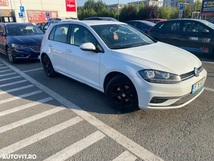 Volkswagen Golf VII 1.0 TSI Trendline