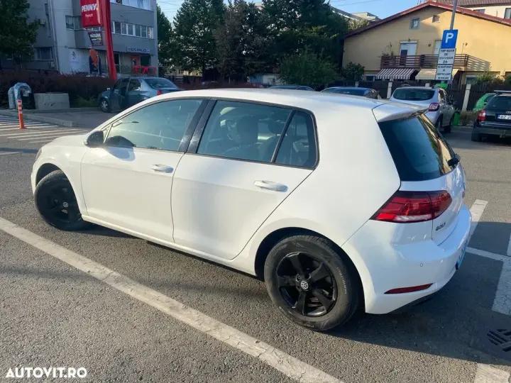 Volkswagen Golf VII 1.0 TSI Trendline