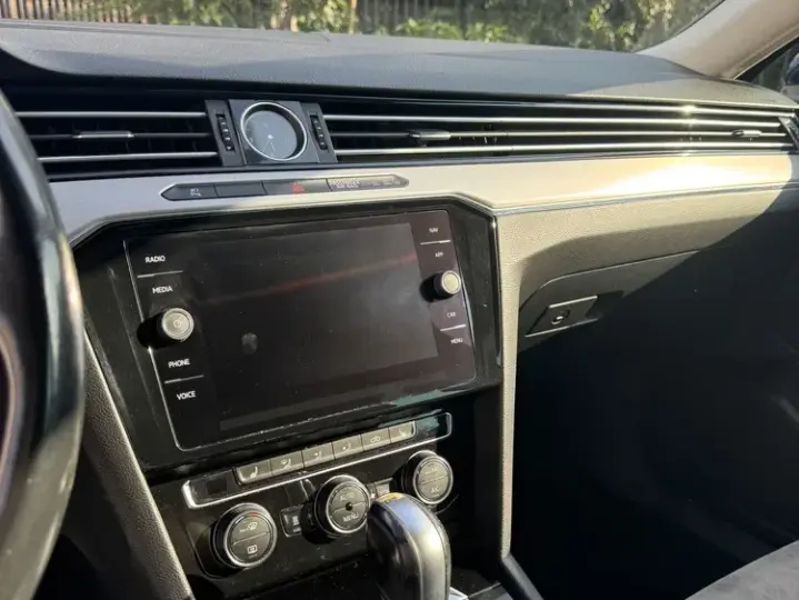Volkswagen Passat B8 2.0 TDI DSG Highline