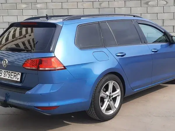 Volkswagen Golf VII 1.6 TDI BlueMotion Comfortline