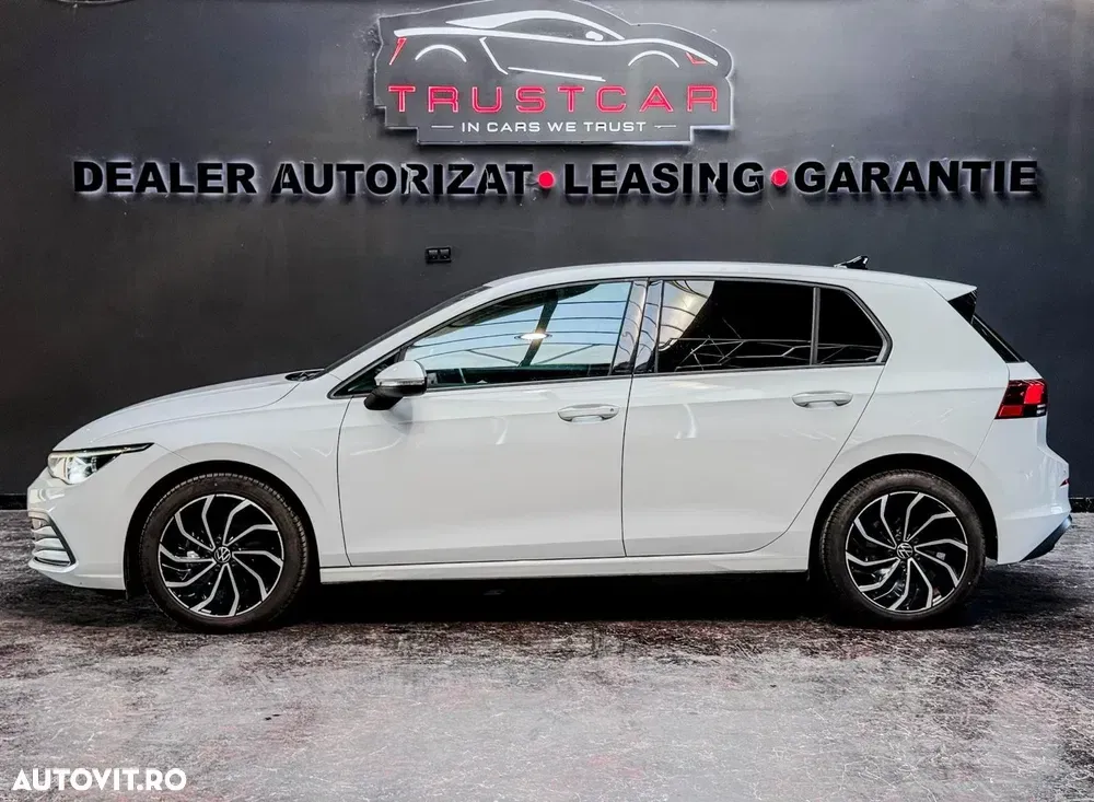 Volkswagen Golf — imagine 4