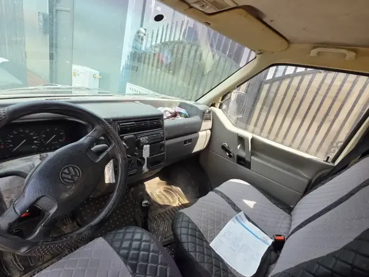 Volkswagen Transporter T4