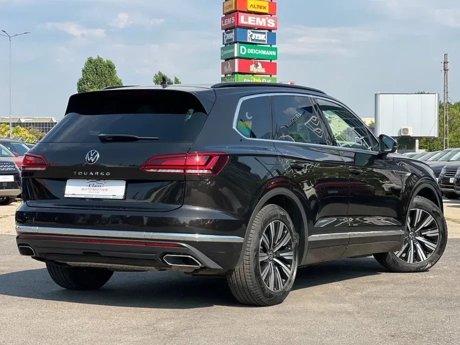 Volkswagen Touareg V6 TDI 4MOTION Elegance — imagine 6