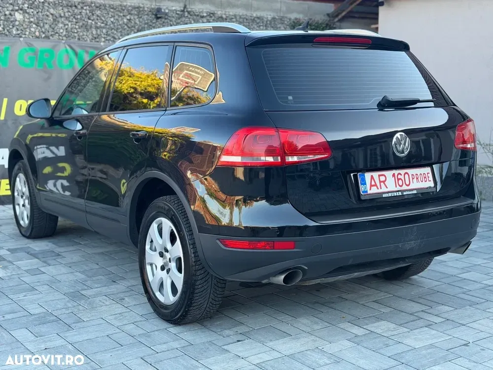 Volkswagen Touareg II 3.0 V6 TDI Blue Motion DPF Automatik — imagine 3