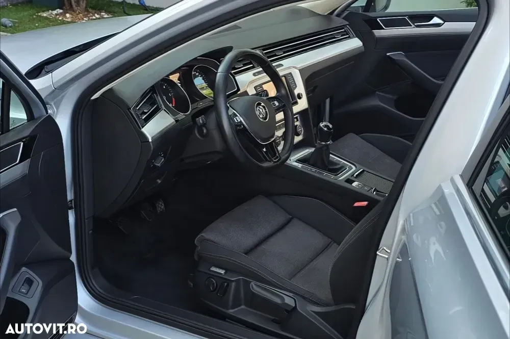 Volkswagen Passat 2.0 TDI Comfortline — imagine 6