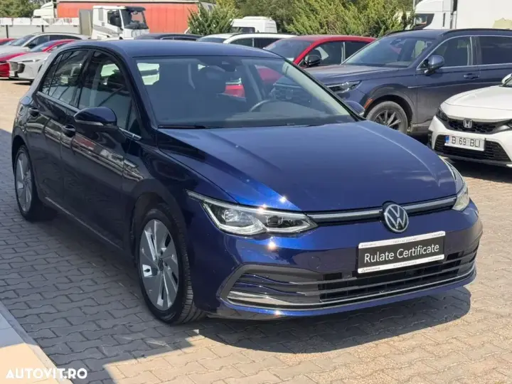 Volkswagen Golf VIII 1.5 eTSI MHEV 150CP DSG Style
