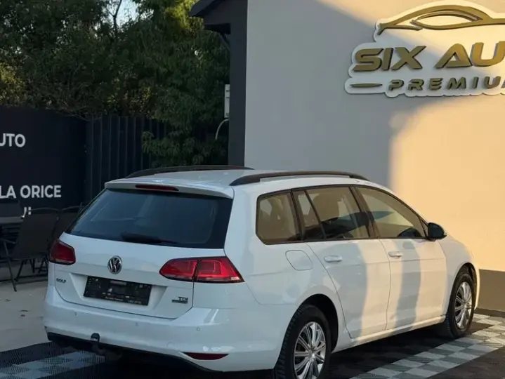 Volkswagen Golf VII 1.6 TDI BMT Comfortline