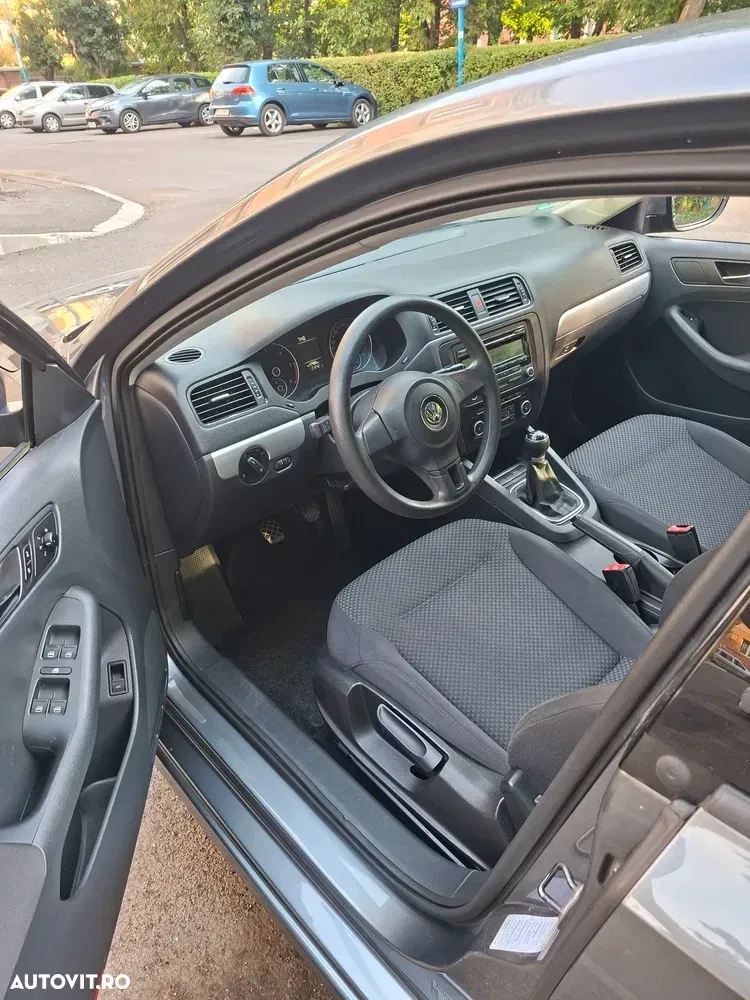 Volkswagen Jetta 1.6 TDI DPF Comfortline — imagine 2