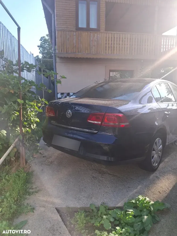 Volkswagen Passat B7 1.6 TDI BlueMotion Technology Comfortline — imagine 4