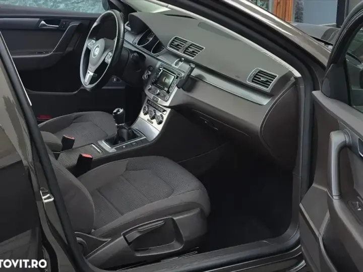 Volkswagen Passat 2.0 TDI BlueMotion Technology Business Edition