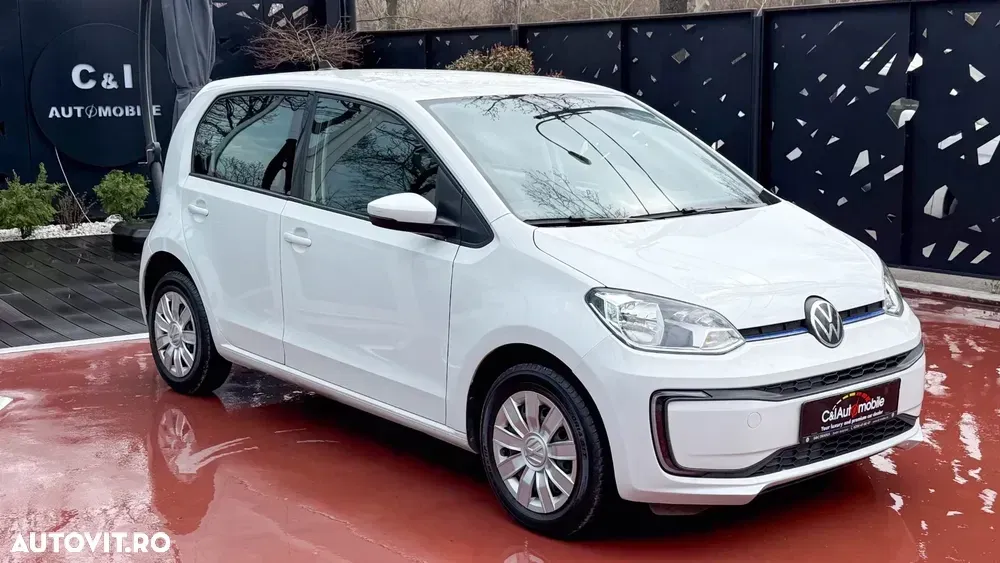 Volkswagen up! 32.3 kWh — imagine 3
