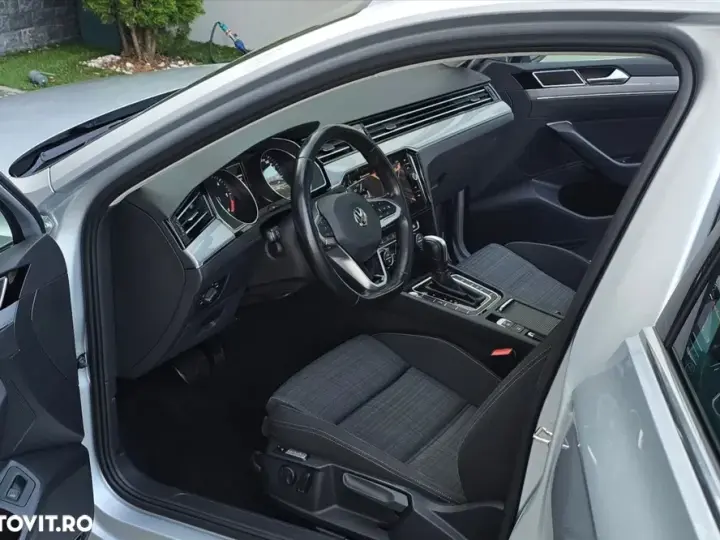 Volkswagen Passat 1.6 TDI SCR DSG Business