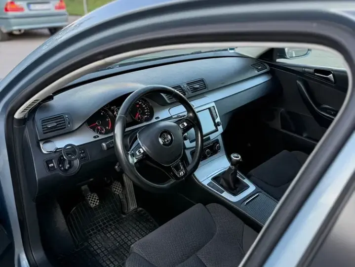 Volkswagen Passat B6 2.0 TDI Comfortline DPF
