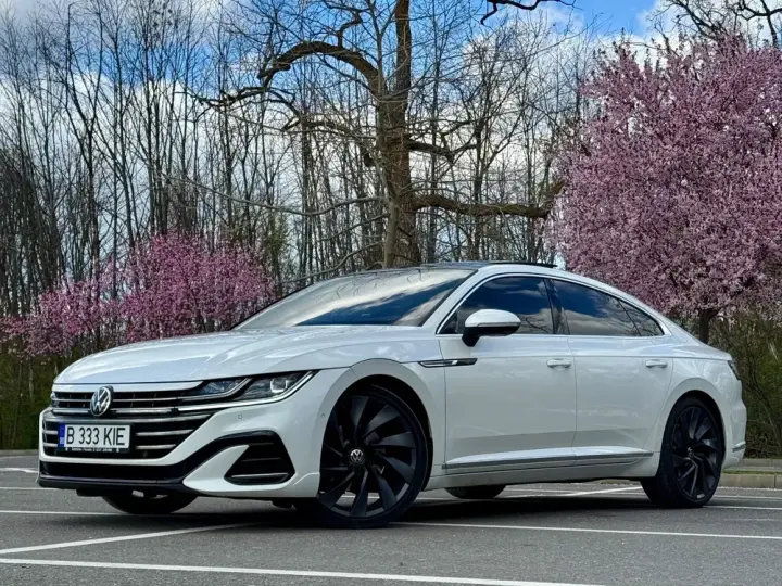 Volkswagen Arteon 2.0 TDI SCR 4Motion DSG R-Line