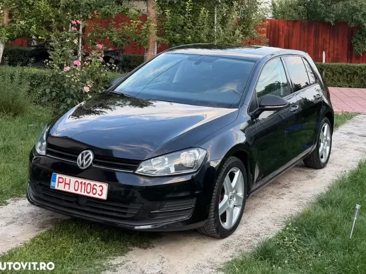 Volkswagen Golf VII 1.6 TDI DPF Trendline
