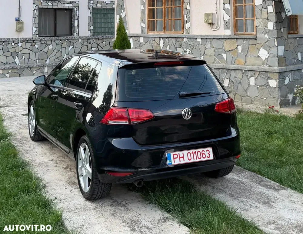 Volkswagen Golf VII 1.6 TDI DPF Trendline — imagine 6
