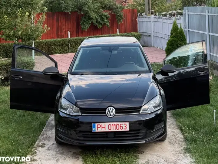 Volkswagen Golf VII 1.6 TDI DPF Trendline