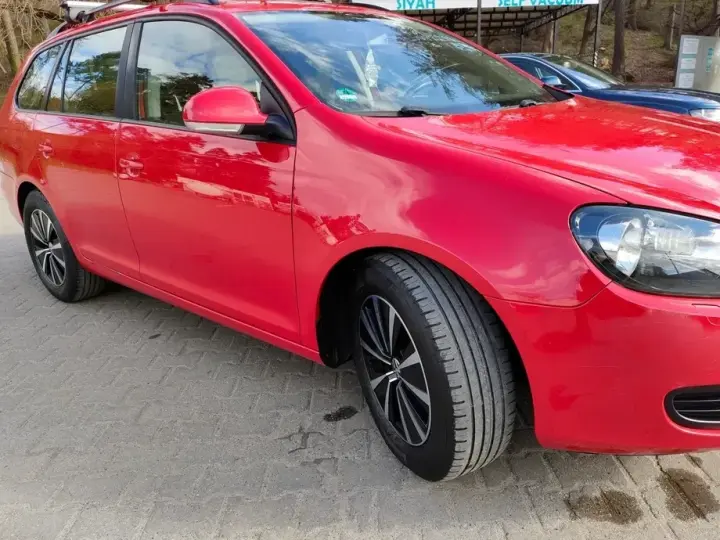Volkswagen Golf VI 1.6 TDI BlueMotion Technology Comfortline