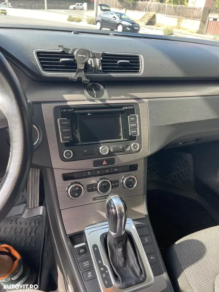 Volkswagen Passat B7 — imagine 5