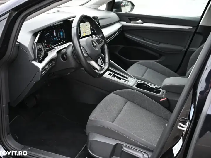 Volkswagen Golf VIII 2.0 TDI DSG Life