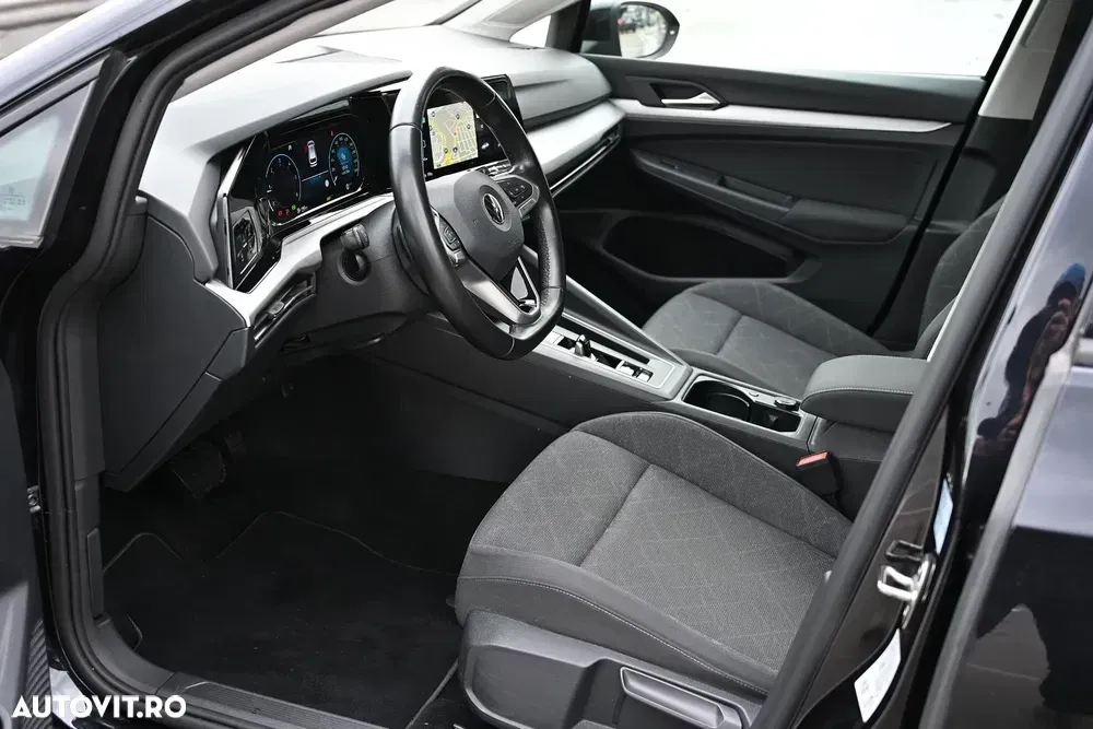 Volkswagen Golf VIII 2.0 TDI DSG Life — imagine 6