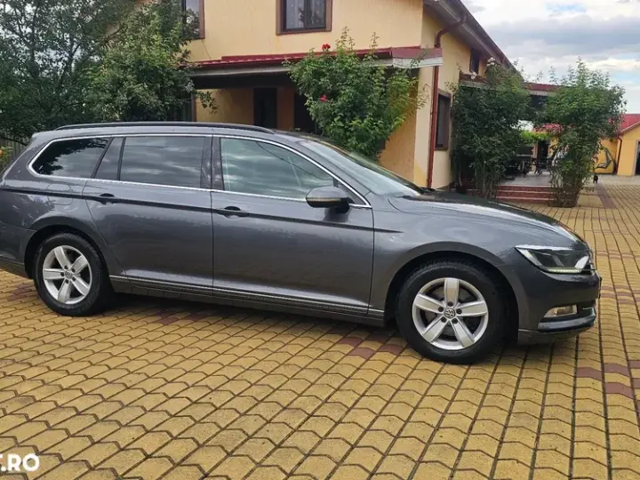 Volkswagen Passat B8 1.6 TDI DSG Comfortline