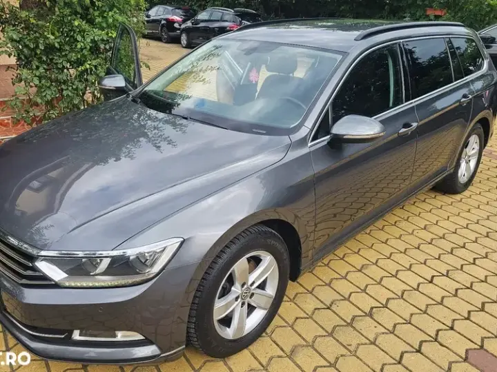 Volkswagen Passat B8 1.6 TDI DSG Comfortline