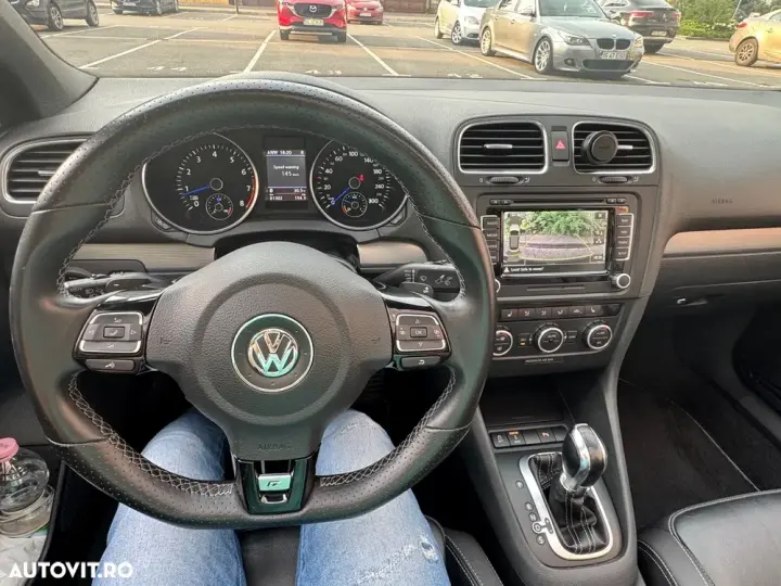 Volkswagen Golf VI
