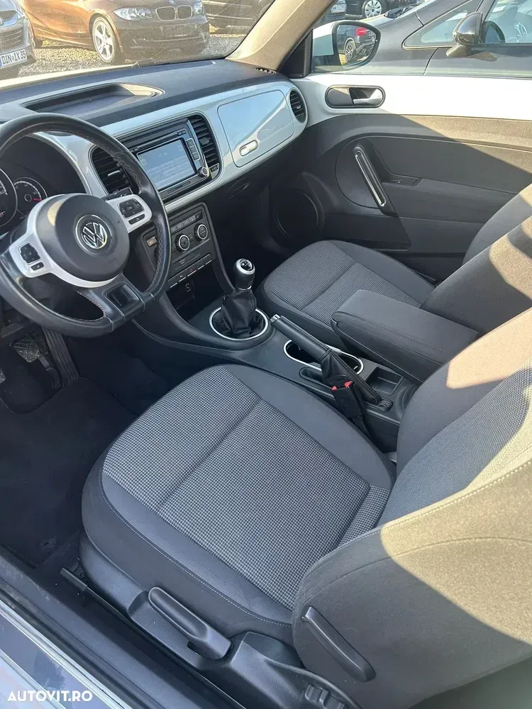 Volkswagen Beetle — imagine 4