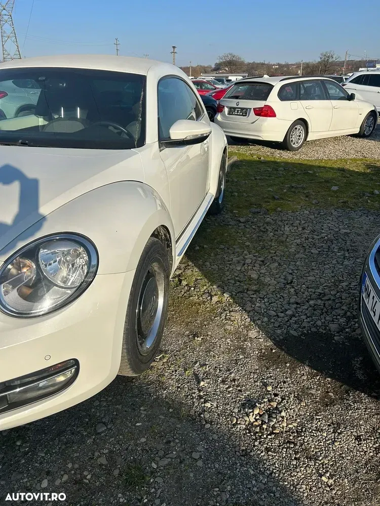 Volkswagen Beetle — imagine 3