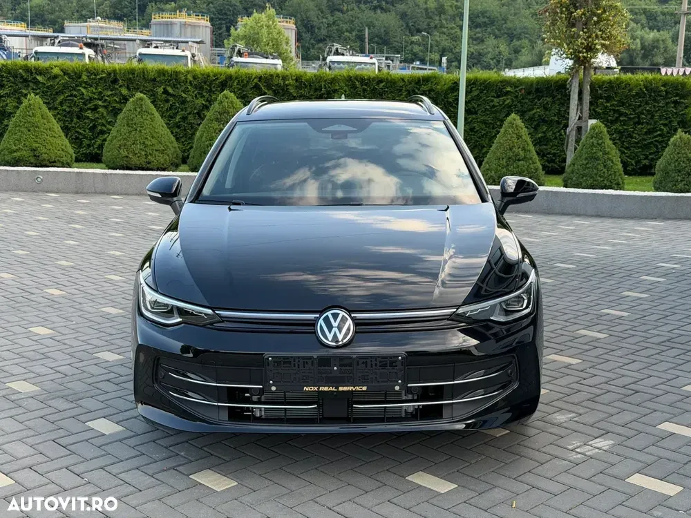 Volkswagen Golf VIII 1.5 eTSI OPF DSG Goal — imagine 6