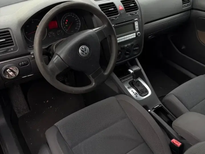 Volkswagen Golf V 1.9 TDI Comfortline DSG