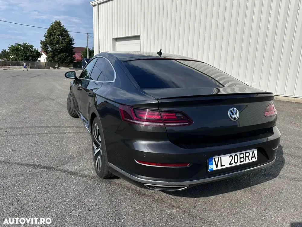 Volkswagen Arteon 2.0 TSI DSG R-Line — imagine 3