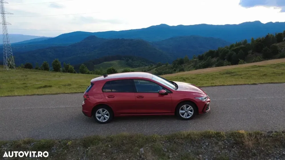Volkswagen Golf VIII — imagine 3