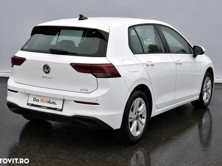 Volkswagen Golf VIII 1.0 eTSI DSG MHEV Life