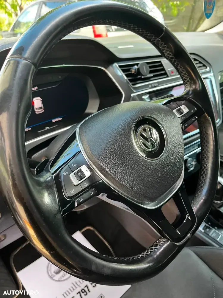 Volkswagen Tiguan II 2.0 TDI DSG 4Mot Highline — imagine 4