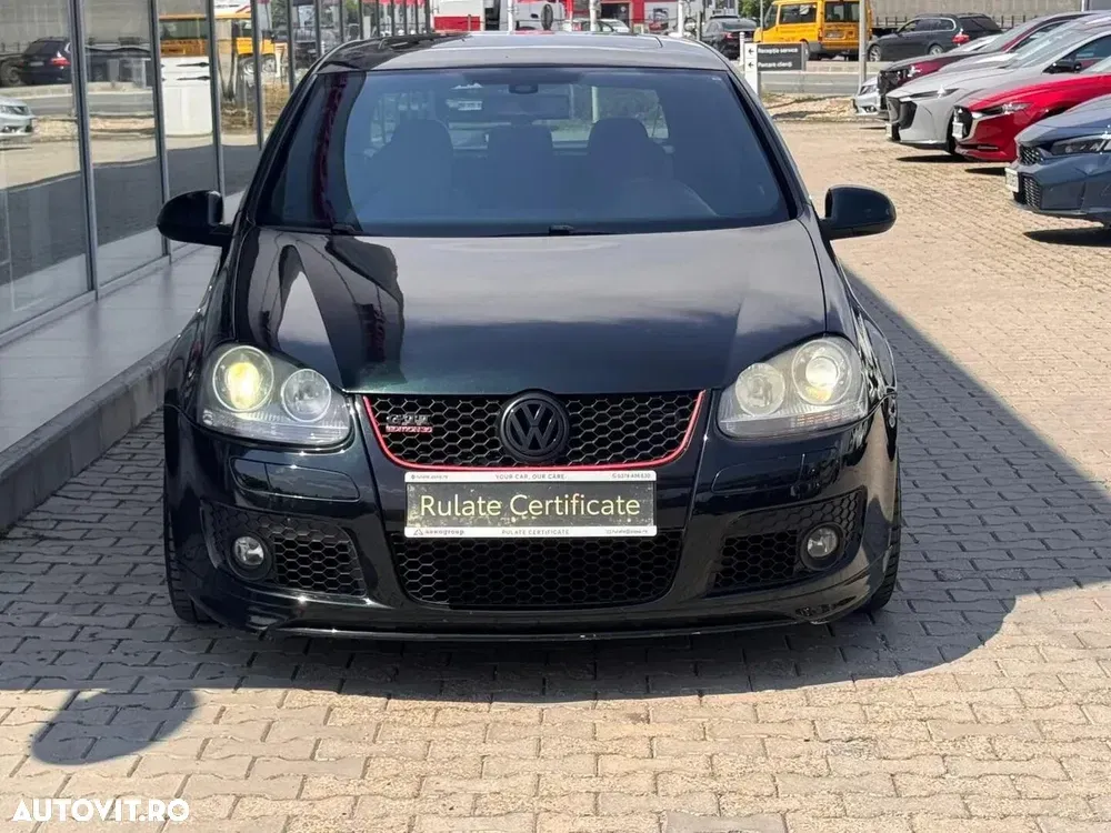 Volkswagen Golf V 2.0 FSI GTI 30 Edition — imagine 3